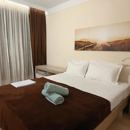 хармони 3 2-х комнатный, с террасой Apartman *